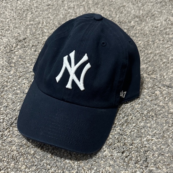 NWOT Yankees baseball hat - Picture 1 of 4